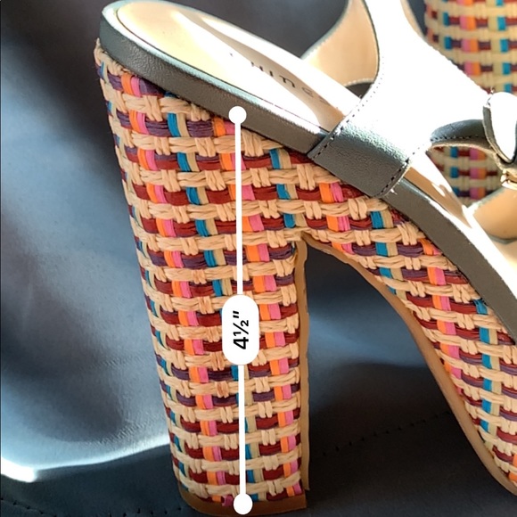 Women’s Chinese Laundry Platform Sandals - Picture 7 of 7